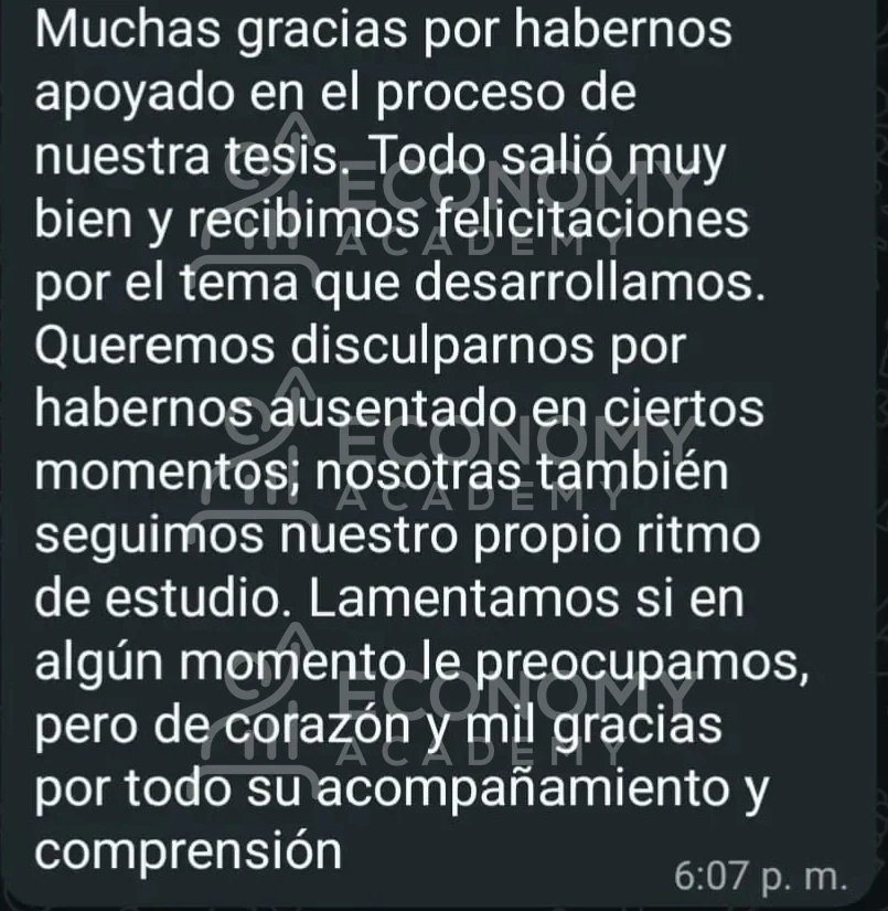 Captura anónima: agradecimiento por el acompañamiento de tesis y relato de las felicitaciones recibidas por el tema desarrollado.